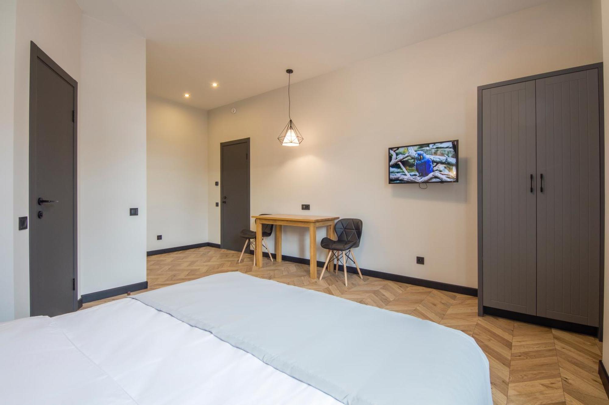 Self Check-In Apartments Maidan Area 키예프 외부 사진